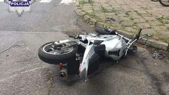 Jechała pod prąd. Zderzyła się z motocyklem