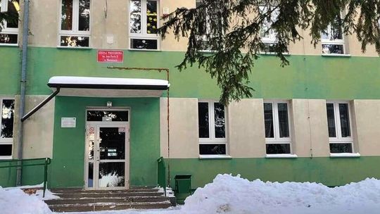 Jedna podstawówka zamiast dwóch. Rodzice zaskoczeni