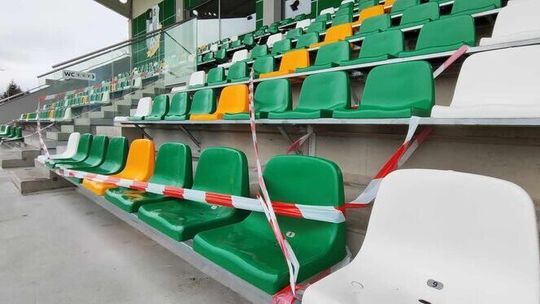 Jedna trybuna to za mało. Kibice: Bilety wyprzedają się w jeden dzień 