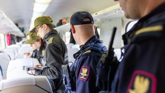 Jedna Ukrainka i... 170 paszportów. Odpowie za przemyt dokumentów