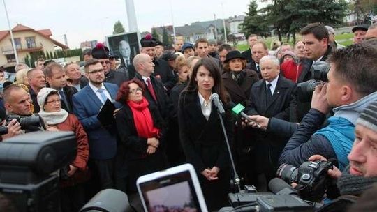 Jedno rondo prezydenta Kaczyńskiego, drugie marszałka Płażyńskiego (zdjęcia)