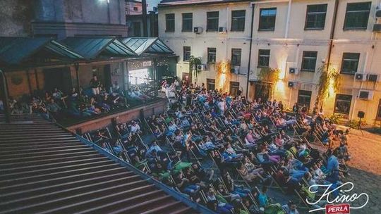 Jest czerwiec. Jest Kino Perła i Miasto Movie w plenerze