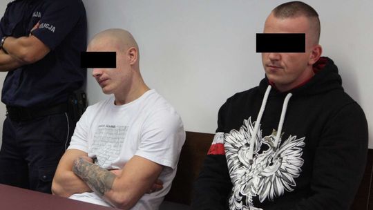 "Jest dobrze, ale on zdechł". Odpowiedzą za skatowanie kolegi z pracy