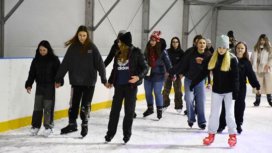 Jest lodowisko, były ograniczenia. Dzisiaj wszystko wraca do normy