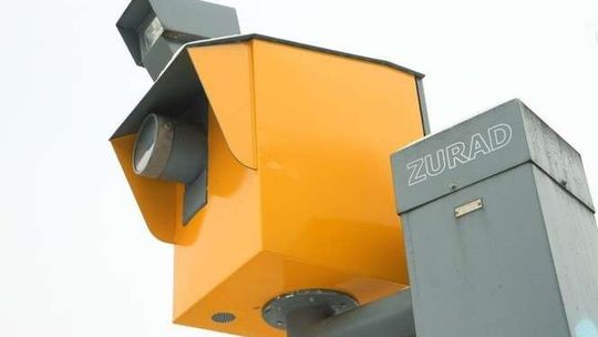 Jeździ jak szaleniec, nie przejmuje się fotoradarami. Nie ma mocnych na pirata drogowego