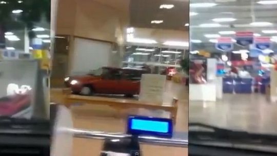 Jeździli daewoo tico po Tesco (wideo)