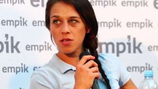 Joanna Jędrzejczyk przegrała z Rose Namajunas (wideo)