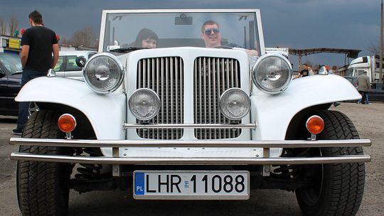 Joker - limuzyna w stylu retro zbudowana w garażu w Hrubieszowie