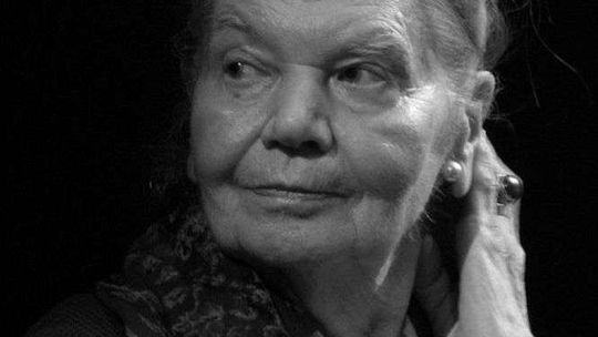 Julia Hartwig nie żyje. Poetka pochodząca z Lublina miała 95 lat