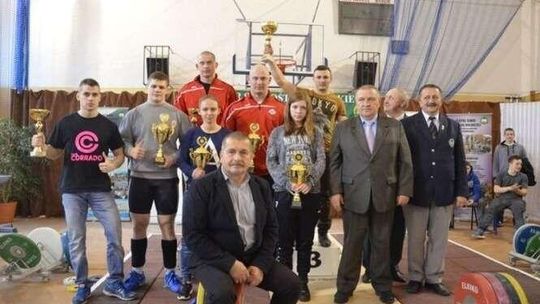 Juniorzy Orląt Łuków najlepsi w Piotrowicach