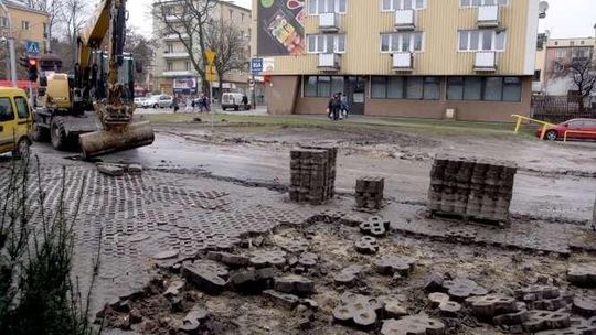 Już rozbierają ul. Muzyczną. Prace potrwają kilka miesięcy