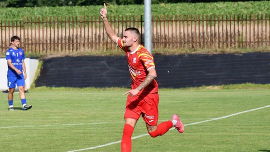 Już tylko Gryf z kompletem, pierwsze punkty Stali Poniatowa, Lewart uratował remis w Janowie i reszta wyników IV ligi