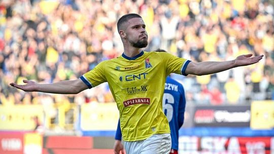 Kacper Wełniak w końcu z golem w Fortuna I Lidze, tańsze bilety na niedzielny mecz z Wisłą Płock