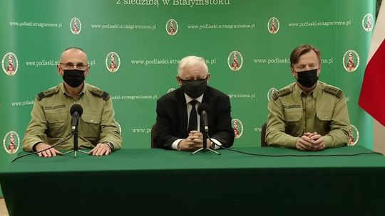 Kaczyński: Władze Białorusi przywożą migrantów ekonomicznych