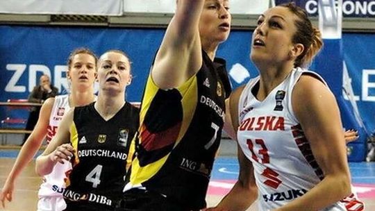 Kadra wygrywa, Pszczółki na parkiecie