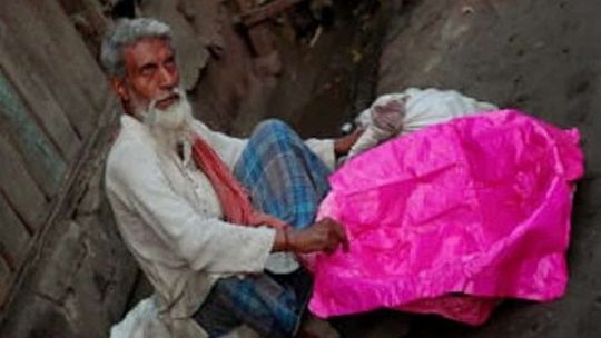 "Kalkuta, teatr doskonały". Projekcja i spotkanie w Centrum Kultury