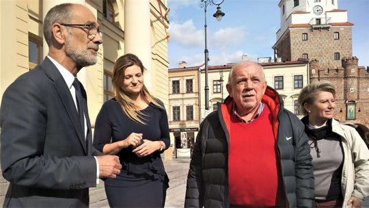 Kandydaci z list Żuka z Czubów odpowiadają Sylwestrowi Tułajewowi