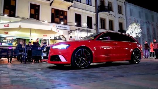 Kandydat na europosła bez pasów i na zakazie? Mundurowi przyjrzą się teledyskowi