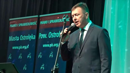 Kandydat PiS zaśpiewał Budkę Suflera na konwencji partii. Zespół żąda przeprosin