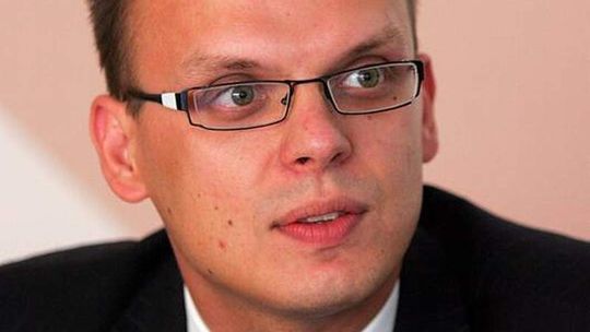 Kandydat zrezygnował, ale chce być zastępcą burmistrza