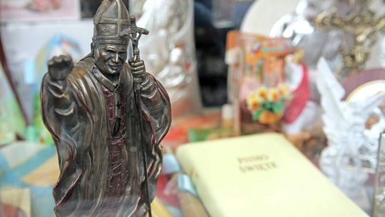 Kanonizacja Jana Pawła II. Pomysły radnych i samorządców