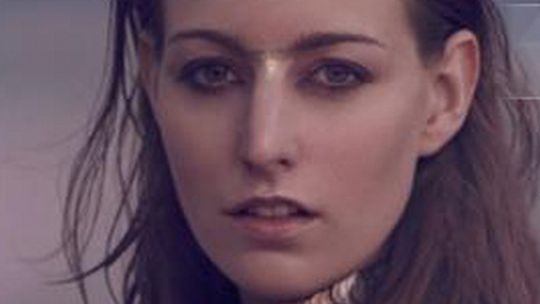 Kari Amirian w Czarnym Tulipanie