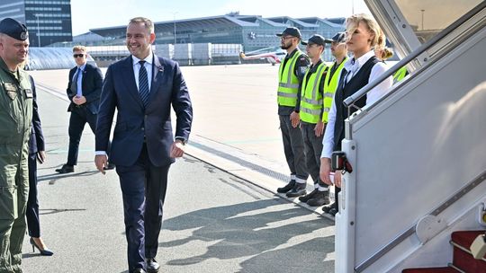 Karol Nawrocki leci do USA. W tle „spór kompetencyjny”