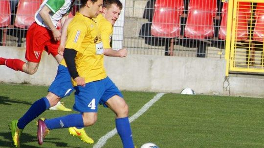 Karpaty - Tomasovia 0:0, Avia przegrała w Jarosławiu