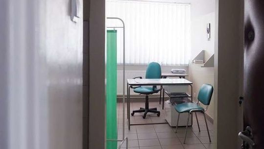 Kaszel to nie nagłe pogorszenie zdrowia. Pacjent do domu wrócił bez recepty 