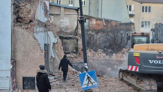 Katastrofa budowlana na Bernardyńskiej. Znana jest przyczyna zawalenia budynku