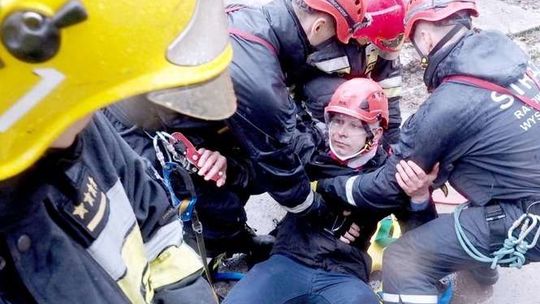 Katastrofa budowlana: zawaliła się Diamentowa 27. Zdjęcia z ćwiczeń strażackich