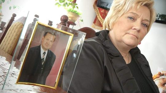 Katastrofa smoleńska - nowe stenogramy. Wdowa po pośle Wojtasie: Nie wierzę w wybuchy i zamachy