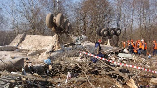 Katastrofa smoleńska. Zarzuty dla rosyjskich kontrolerów