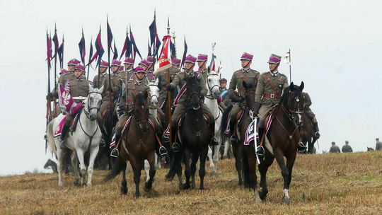 Kawaleria w pełnej krasie. Choć bitwy pod Komarowem nie było [zdjęcia]