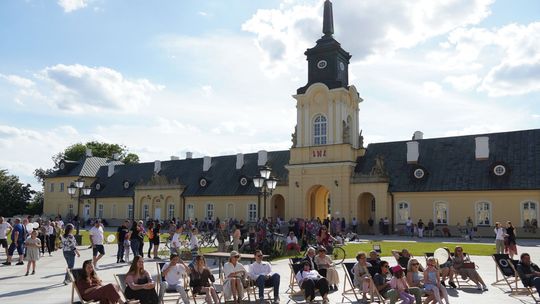 Kawiarnia w pałacu? Sanepidu nie zapytali 