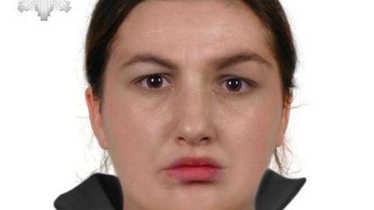 Kazała zakopać kurę, wróżyła z jajka, leczyła banknotami. Po wyjściu "wróżki" zniknęło 4,6 tys. zł