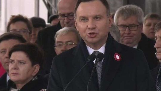 "Każdy spór musi biec ku dialogowi". Prezydent podczas obchodów Święta Niepodległości