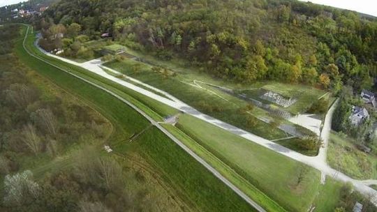 Kazimierz Dolny: Burza wokół budowy SPA w kamieniołomach