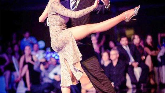 Kazimierz Dolny. Nad Grodarzem będą tańczyć tango