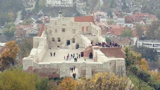 Kazimierz Dolny: Turyści nie wjadą do centrum i nie zaparkują. Mieszkańcy się skarżyli