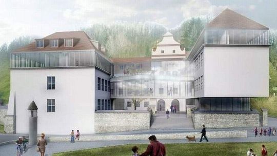 Kazimierz Dolny. Uczniowie muszą jeszcze poczekać na nową szkołę