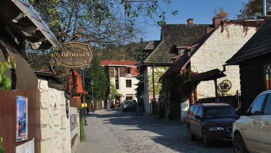 Kazimierz zniknie z rejestru zabytków? Poseł pisze do ministra. "Jestem tym wszystkim zdumiony"