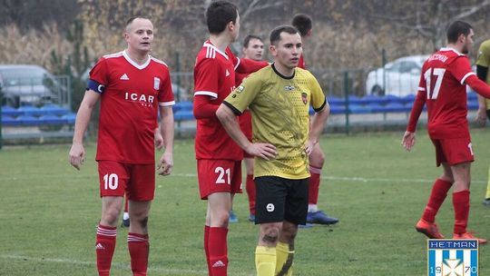 Keeza chełmska klasa okręgowa. Na koniec jesieni wygrali goście