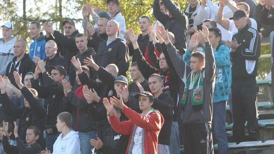 Kibice murem za Hetmanem. \"Robią fajną atmosferę\"