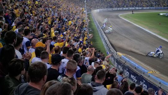 Kibice wrócą na trybuny stadionów. Ekstraliga Żużlowa podała szczegóły