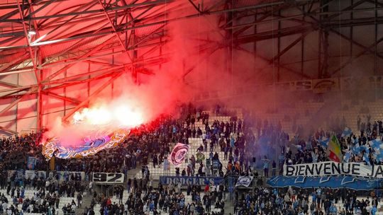 „Kibole” stają się łupem politycznym