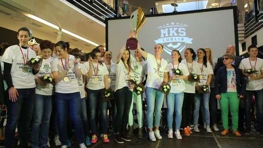 Kiedy mistrzynie dostaną zaległe pieniądze?