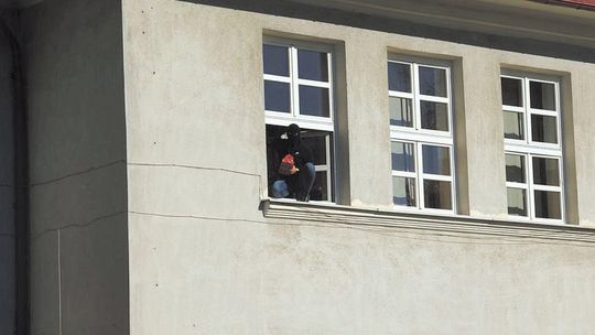 Kiedy na lekcję przychodzi pani terrorystka