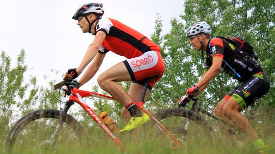 Kiedy ścieżka rowerowa do zamku w Janowcu? Czekają na pozwolenie