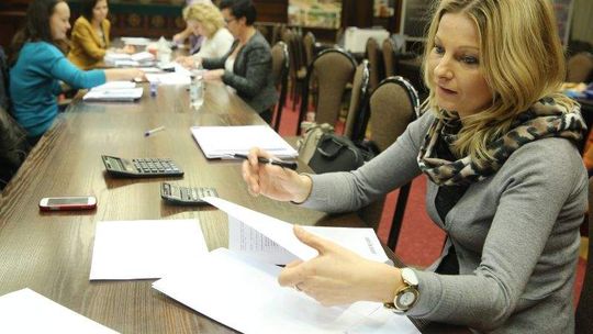 Kiedy wyniki wyborów do sejmiku? Liczą na piechotę